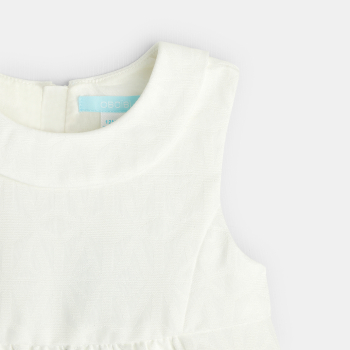 فستان حفلات أبيض للفتيات الصغيرات